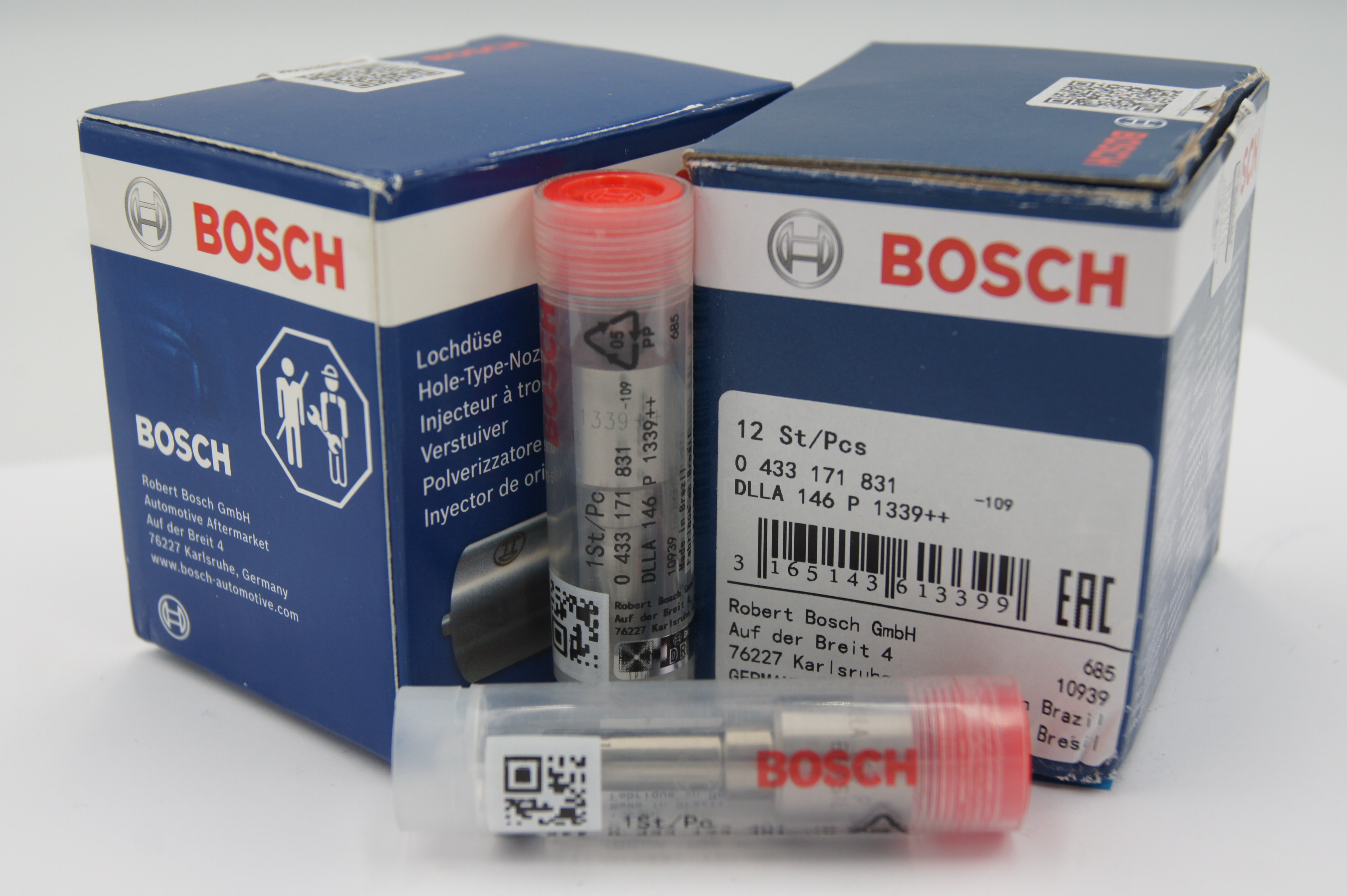 0433171831 / DLLA146P1339 Распылитель Bosch